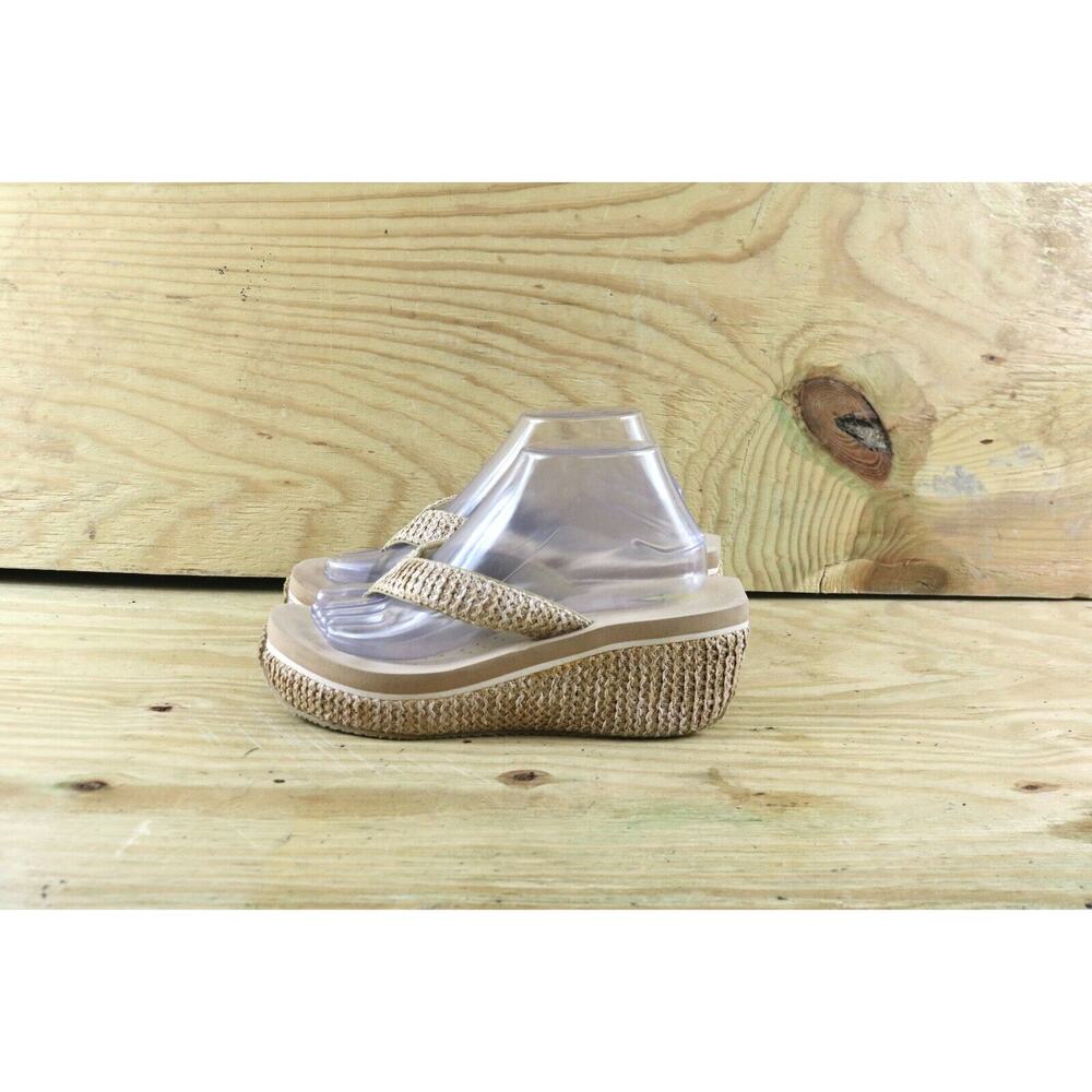 Volatile Sandals Womens 9 Brown Beigie Leather Frappachino Platform Thong Shoes